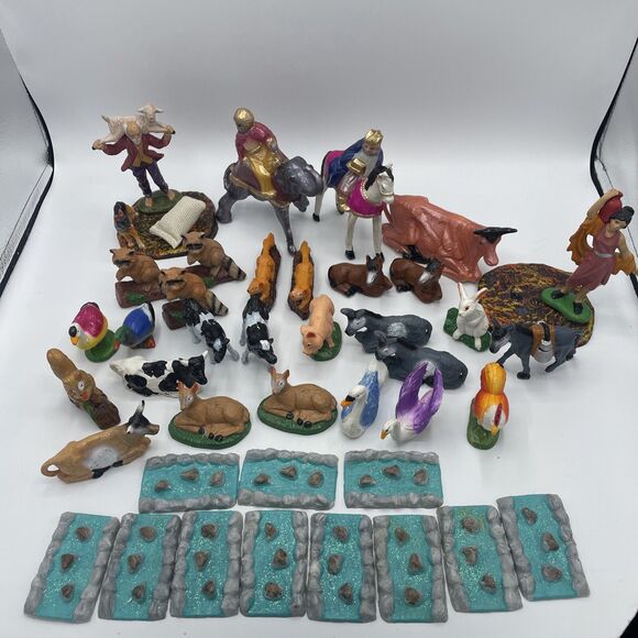 Vintage Celluloid Animals, People & River Pieces Large Lot Of 40 Some Duplicates - Picture 1 of 16